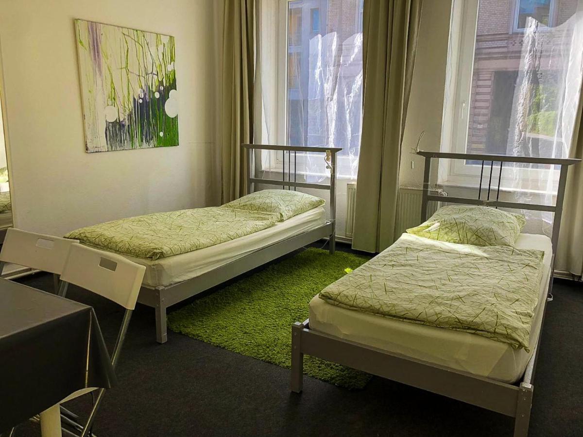 Bedpark Altona Pension Hamburg Exterior photo