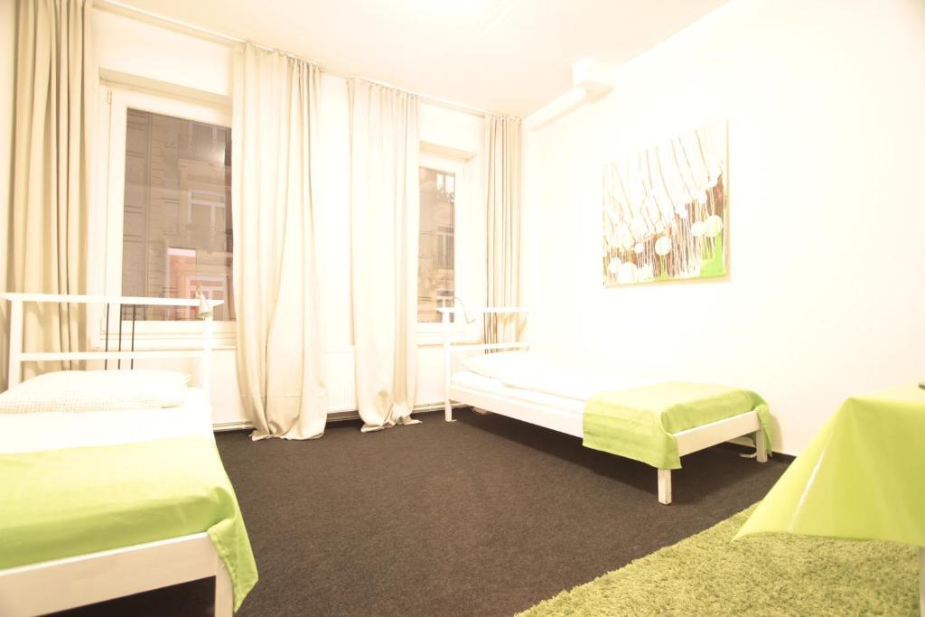 Bedpark Altona Pension Hamburg Room photo