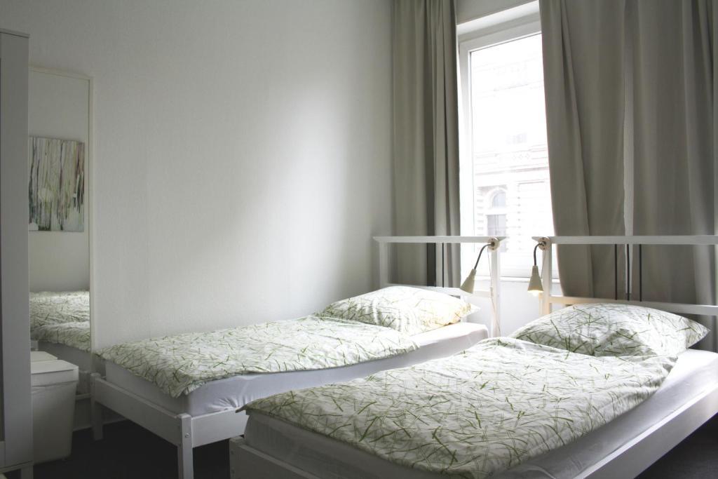 Bedpark Altona Pension Hamburg Room photo