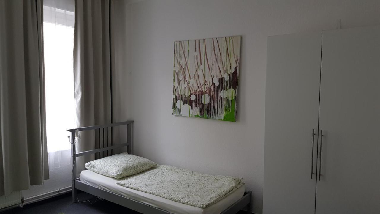 Bedpark Altona Pension Hamburg Exterior photo